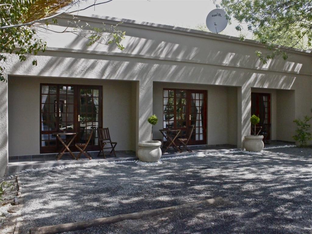 The Nightingale Guesthouse Bloemfontein Bagian luar foto