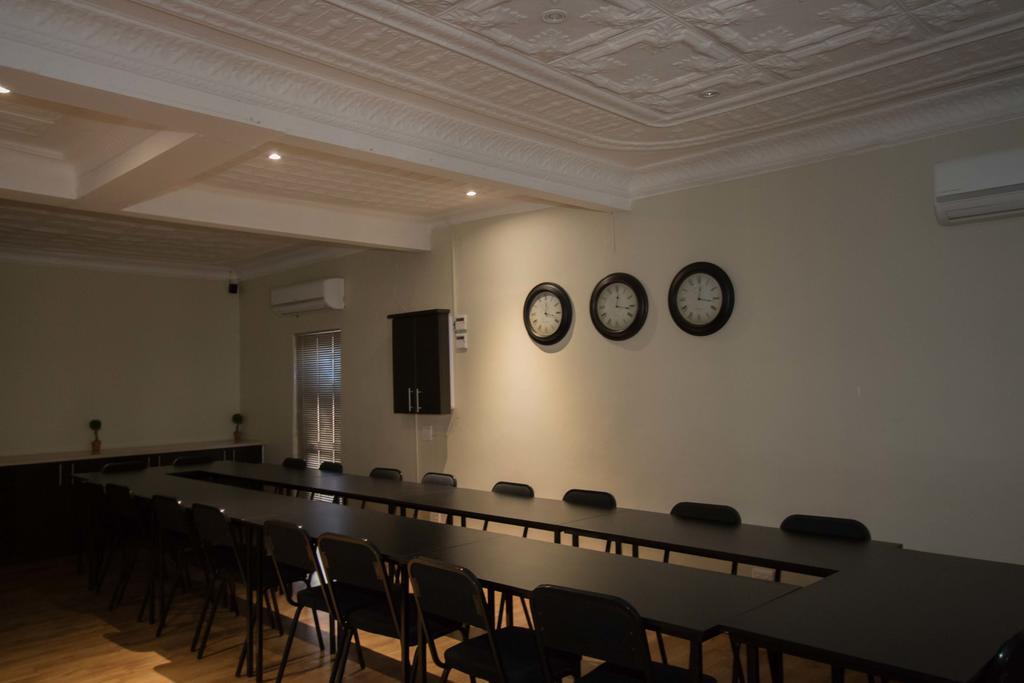 The Nightingale Guesthouse Bloemfontein Bagian luar foto
