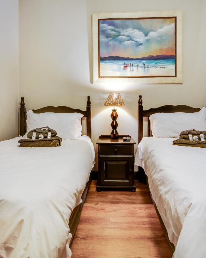 The Nightingale Guesthouse Bloemfontein Bagian luar foto
