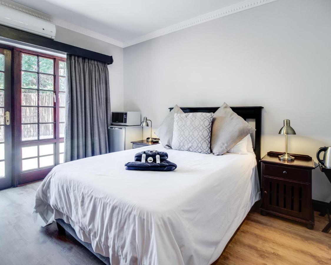 The Nightingale Guesthouse Bloemfontein Bagian luar foto